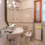 Laureliving Millelire Apartment *